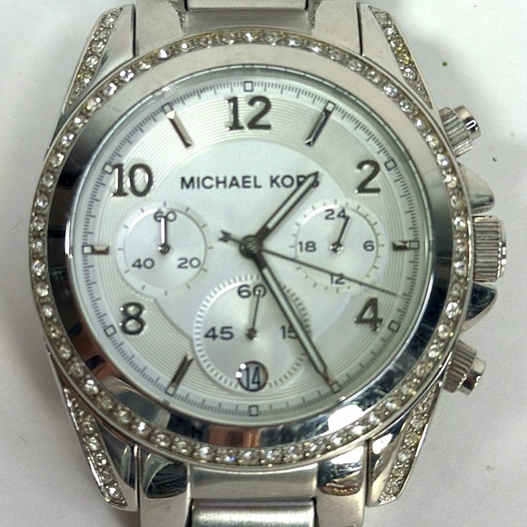 Michael Kors Watch 5165 - Picture 3 of 11